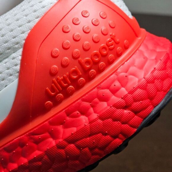 Adidas Ultraboost Lego Shoes Red White DNA Running H67955 Primeknit Size 9.5 New - Picture 15 of 17